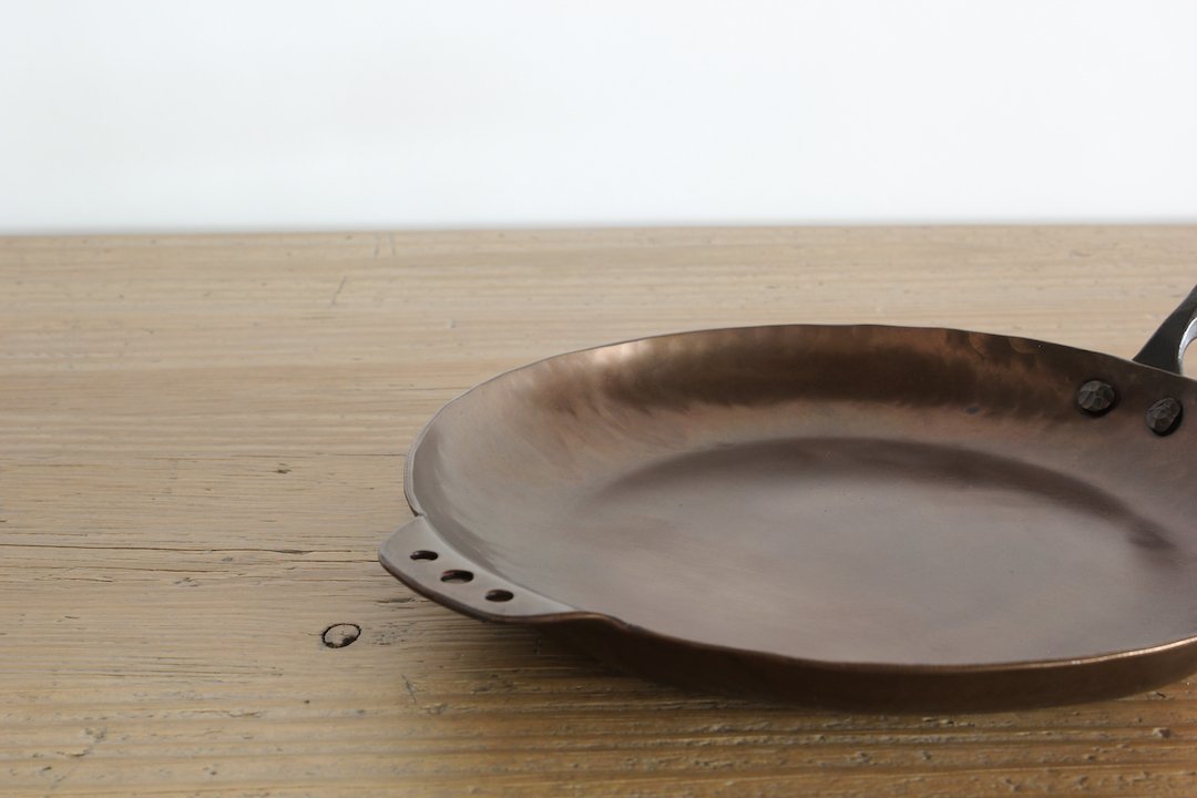 Nicky Kehoe - Carbon Steel Farmhouse Skillet