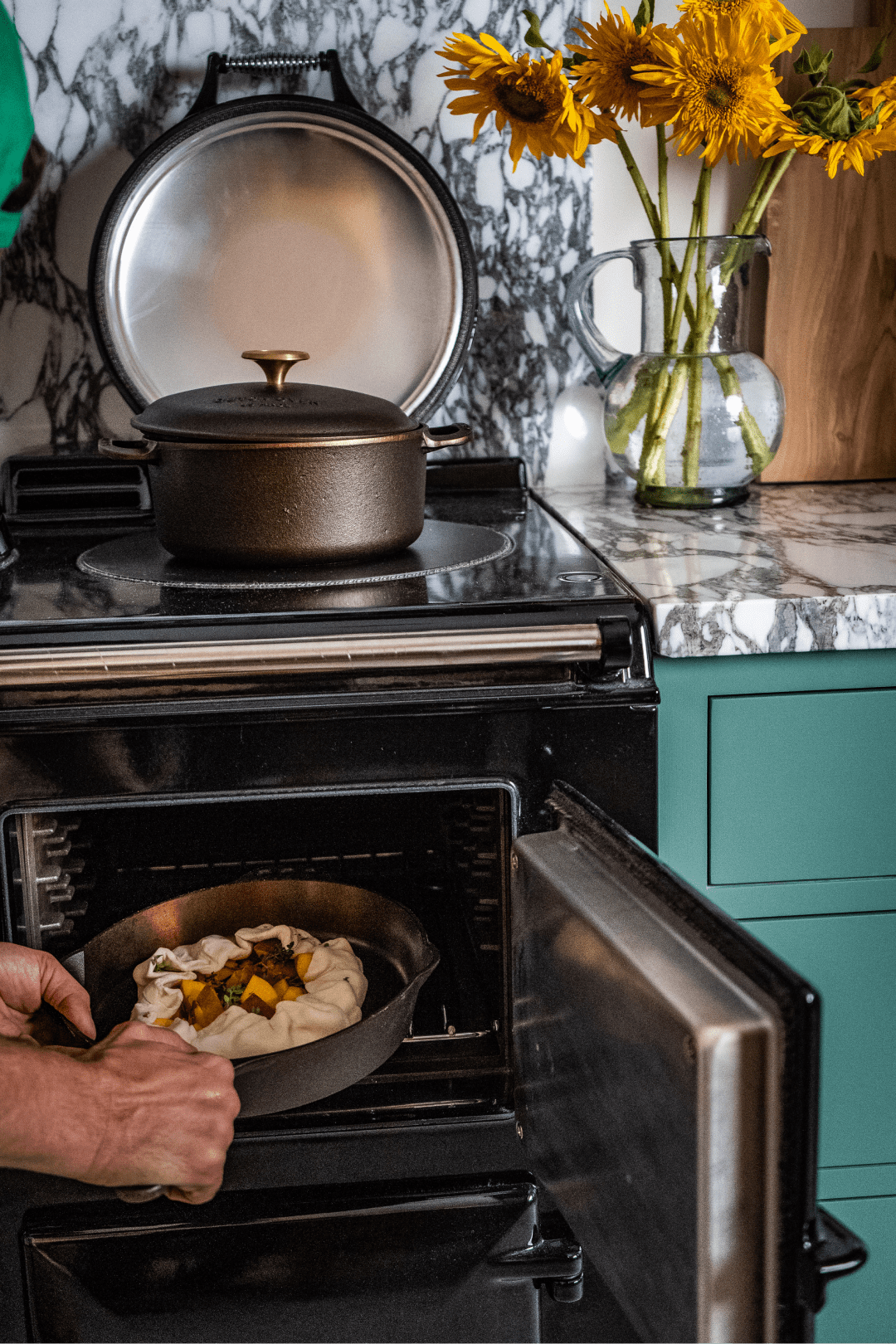 Nicky Kehoe - Cast Iron Dutch Oven (Multiple Sizes)