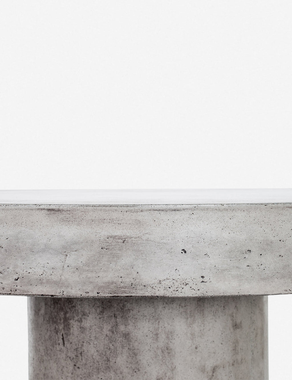 Lulu and Georgia - Stein Indoor / Outdoor Round Dining Table