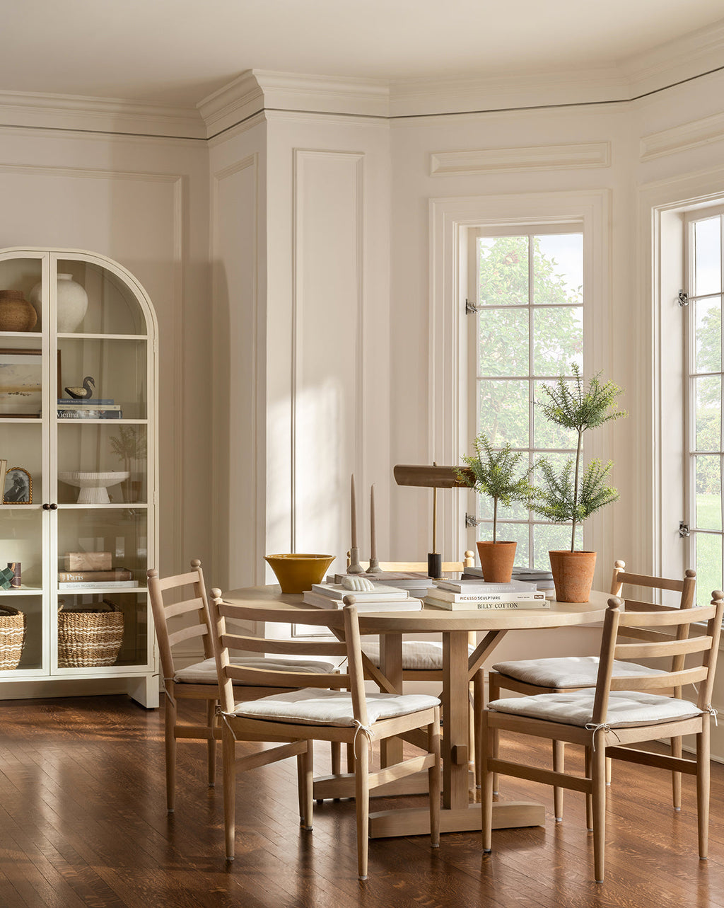 McGee & Co - Giselle Round Table
