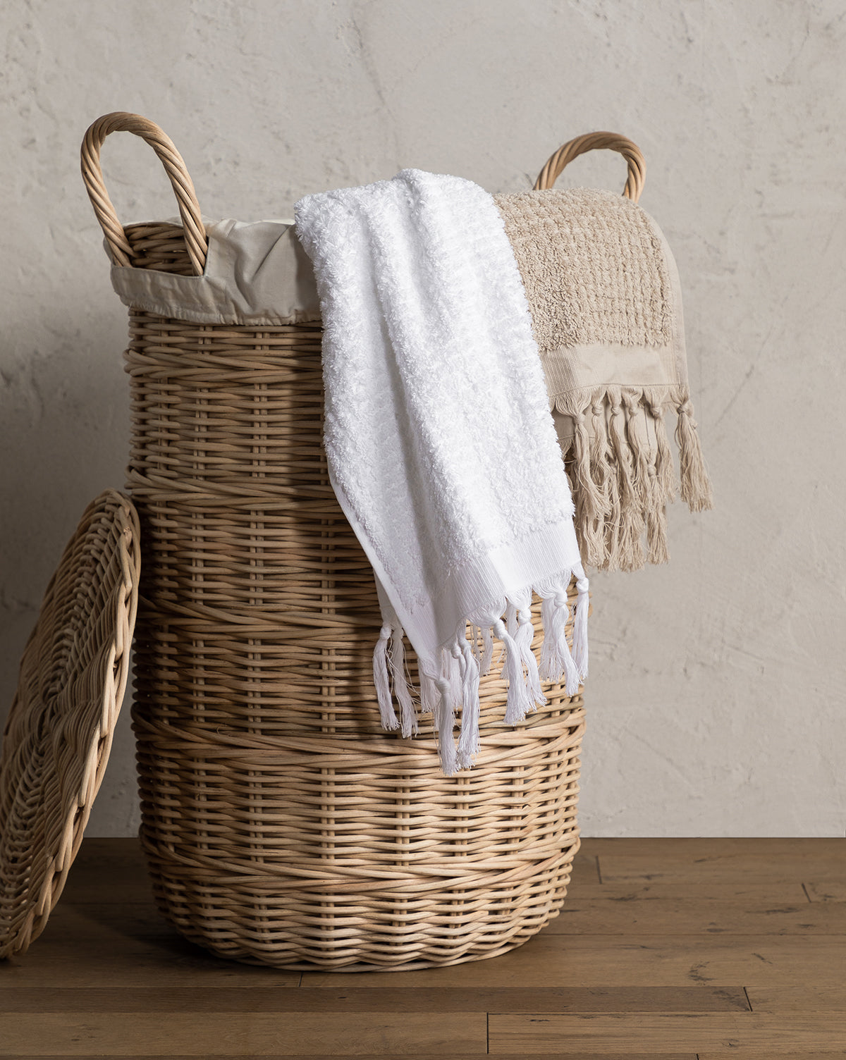 McGee & Co - Rattan Lidded Laundry Bin