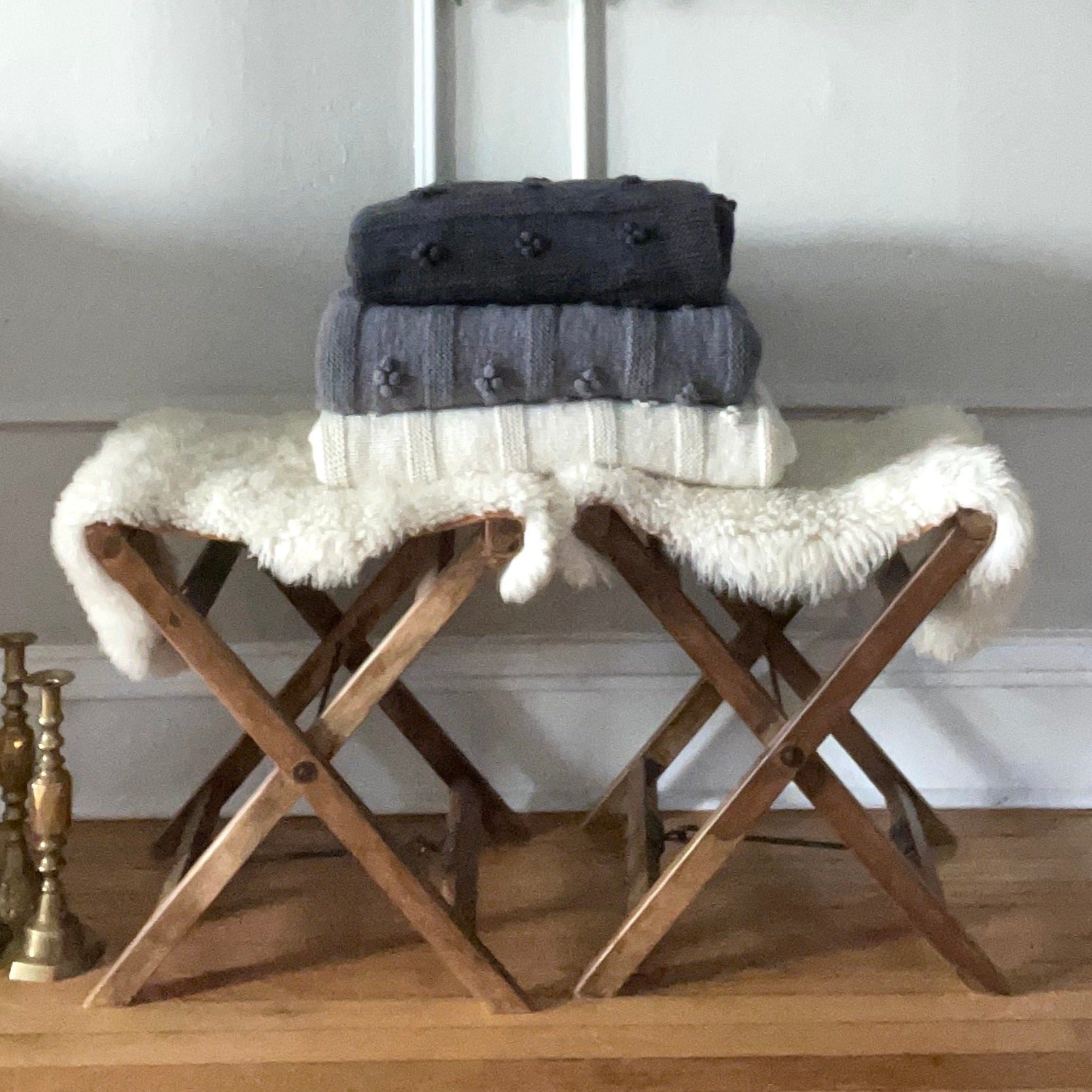 Terra Klay - Kusum Flower Knit Wool Blanket