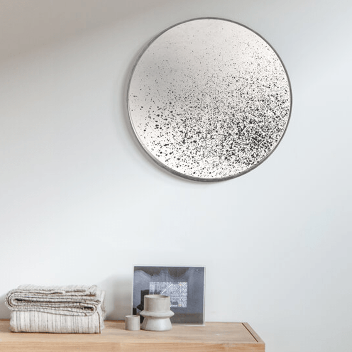 Urban Natural - Aged Round Wall Mirror - Clear