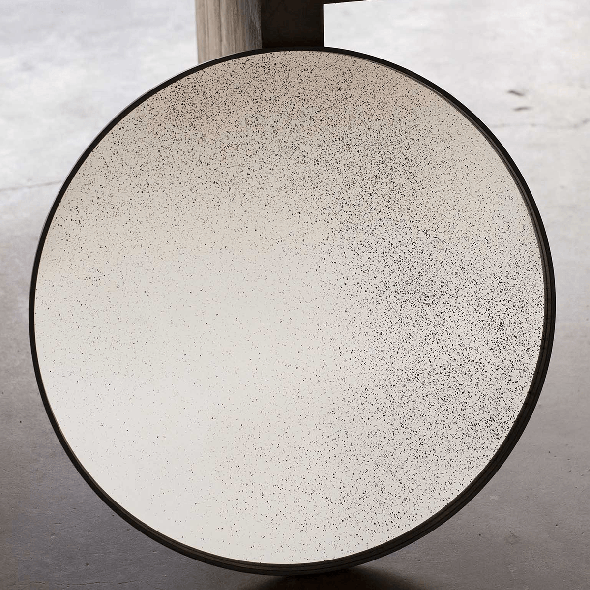 Urban Natural - Aged Round Wall Mirror - Clear