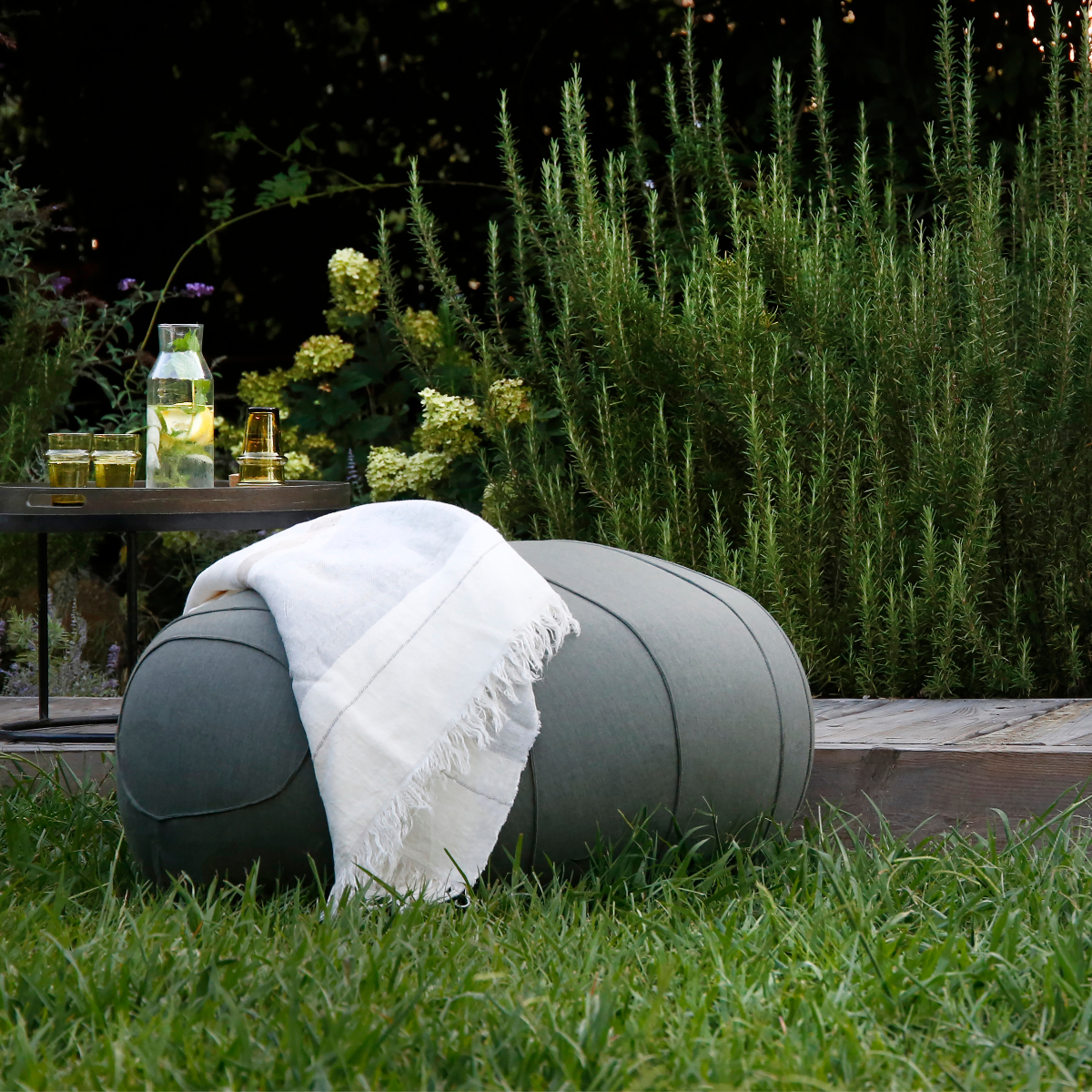 Urban Natural - Lola Outdoor Dining Pouf