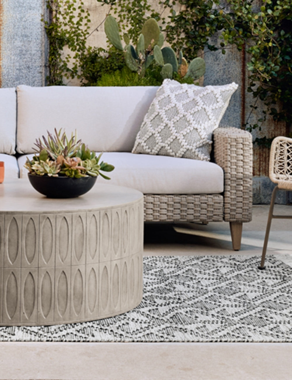 Lulu and Georgia - Mal Indoor / Outdoor Round Coffee Table