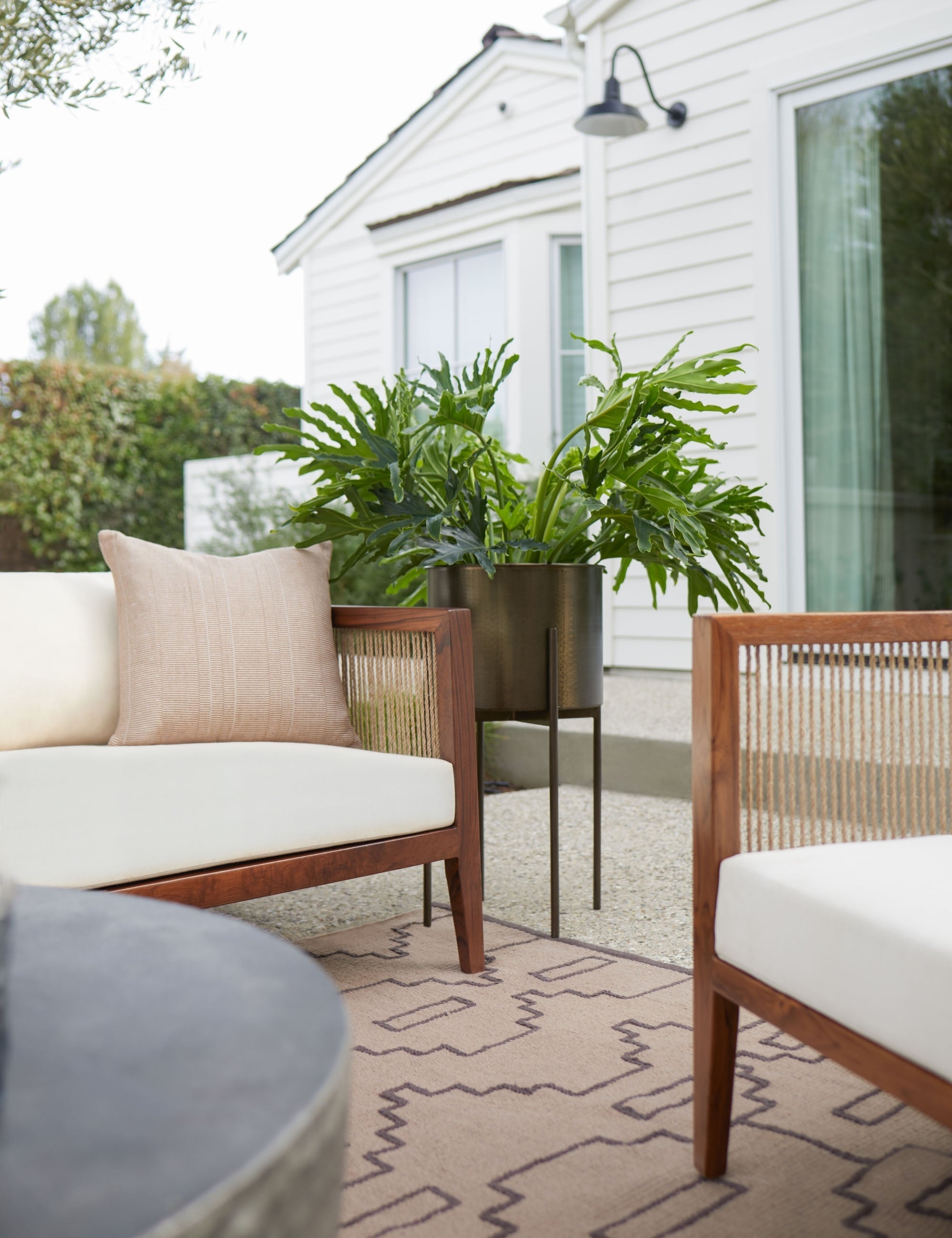 Lulu and Georgia - Francine Planter Pot
