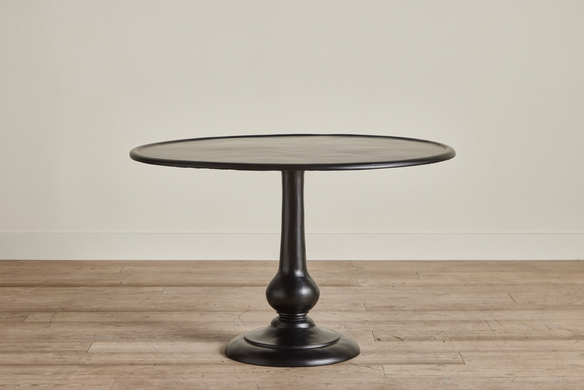 Nicky Kehoe - Windsor Dining Table