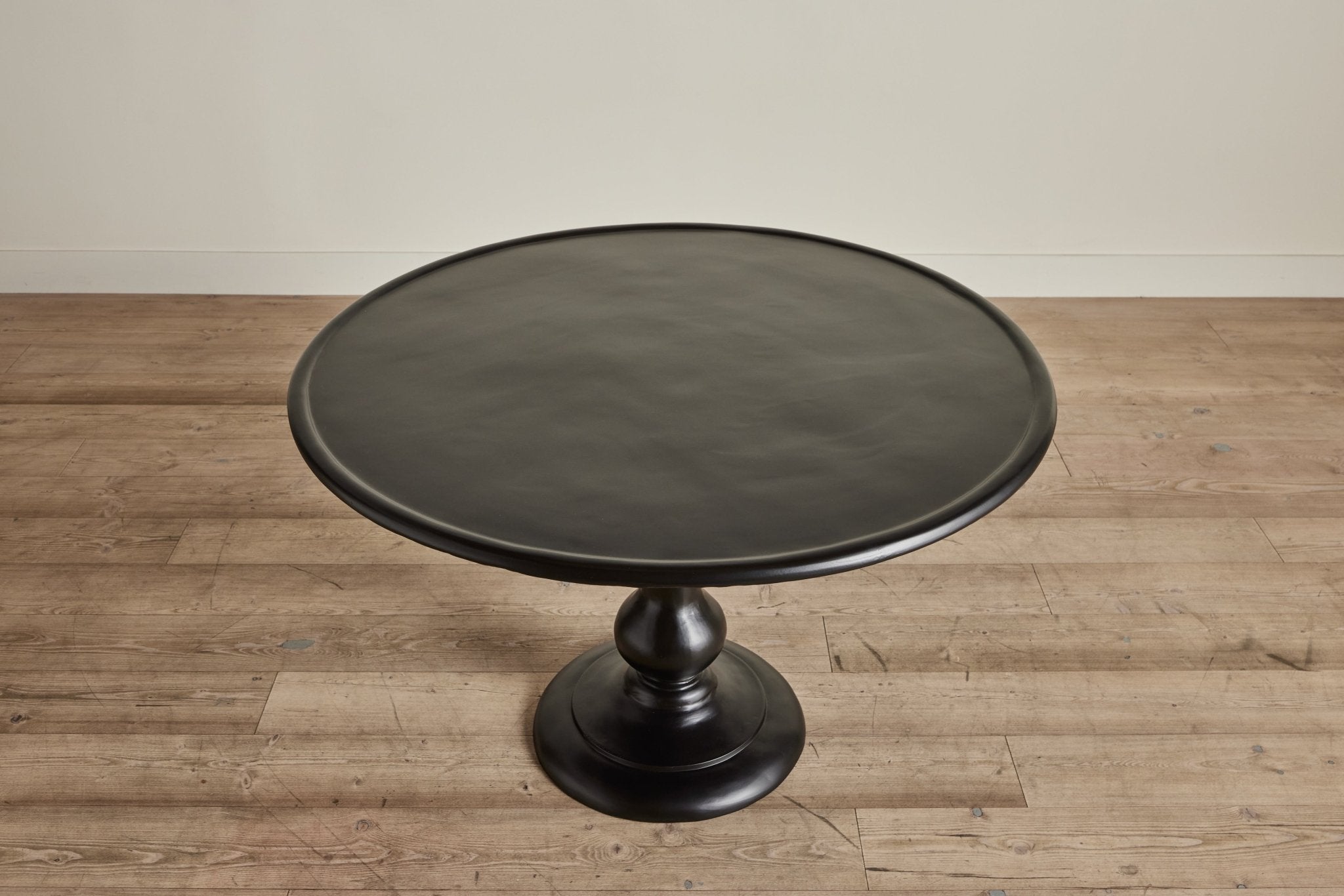 Nicky Kehoe - Windsor Dining Table