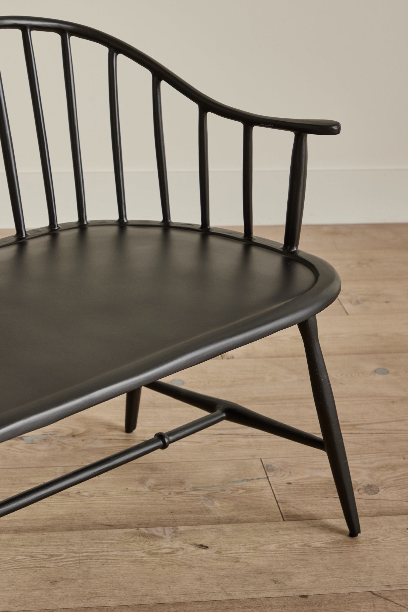 Nicky Kehoe - Windsor Low Back Bench