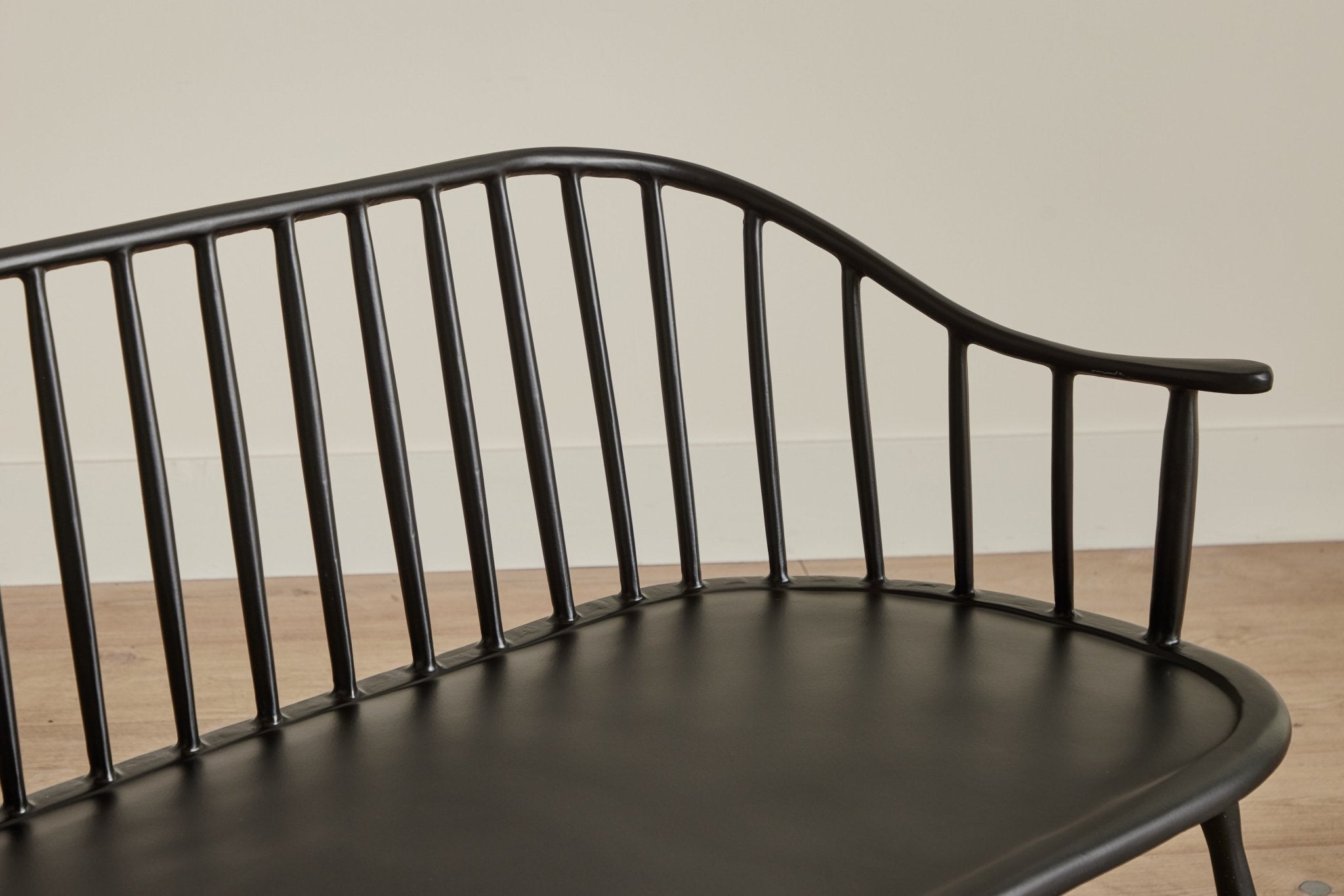 Nicky Kehoe - Windsor Low Back Bench