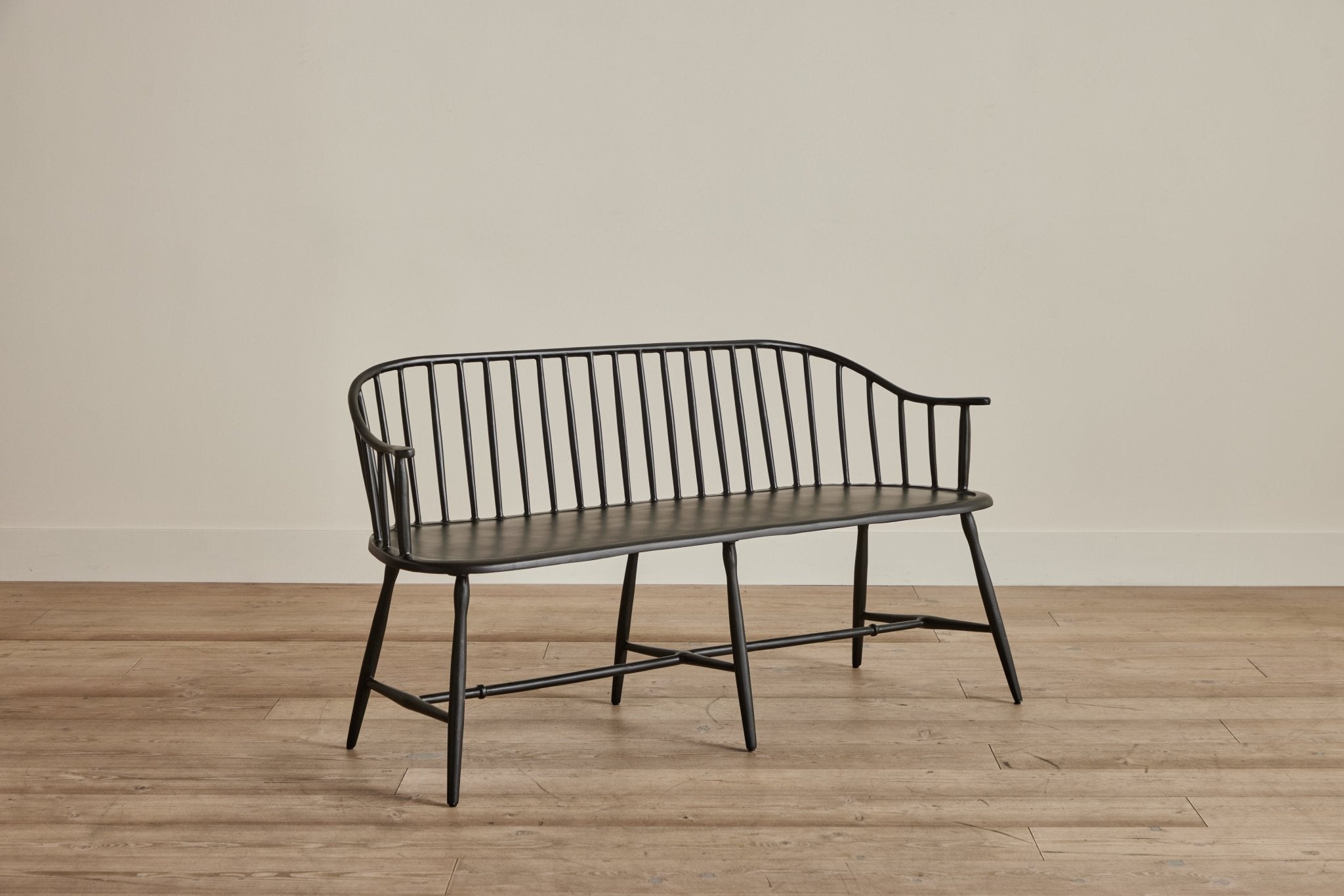 Nicky Kehoe - Windsor Low Back Bench