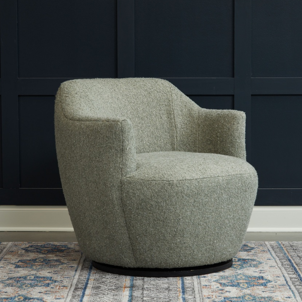 Urban Natural - Clover Swivel Chair