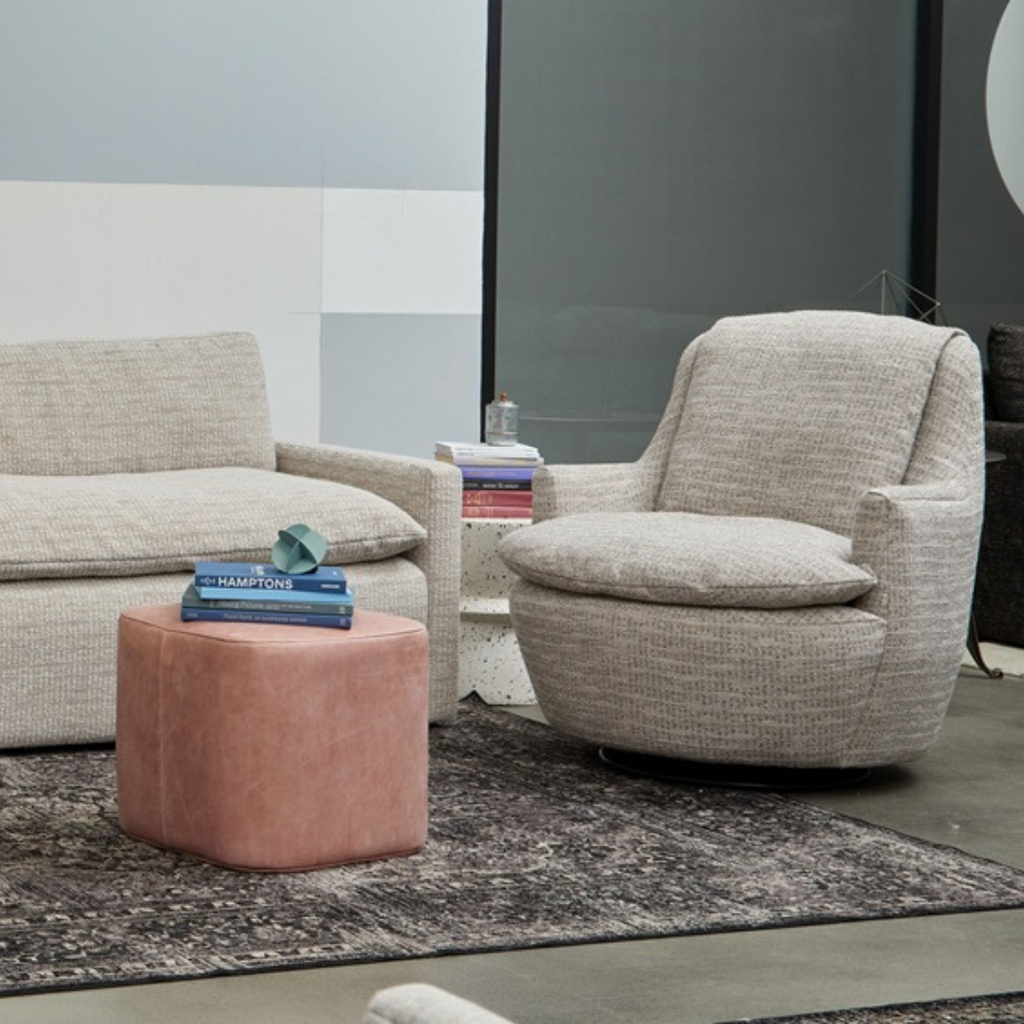 Urban Natural - Egg Swivel Chair