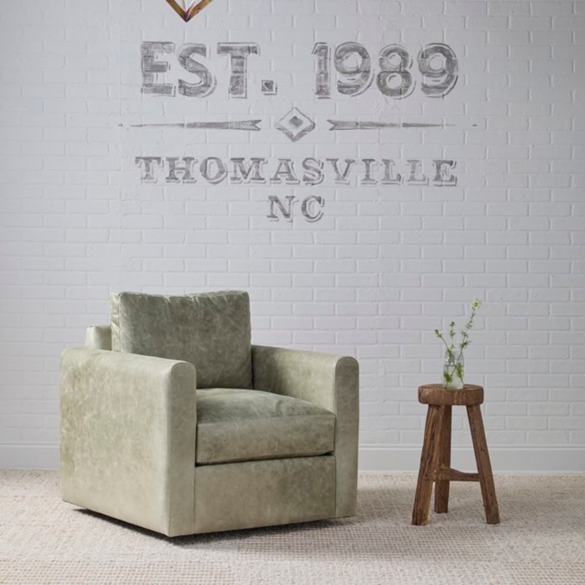 Urban Natural - Jones Swivel Chair